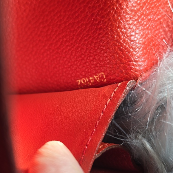 LOUIS VUITTON Sarah Empreinte 2 piece - Picture 8 of 17